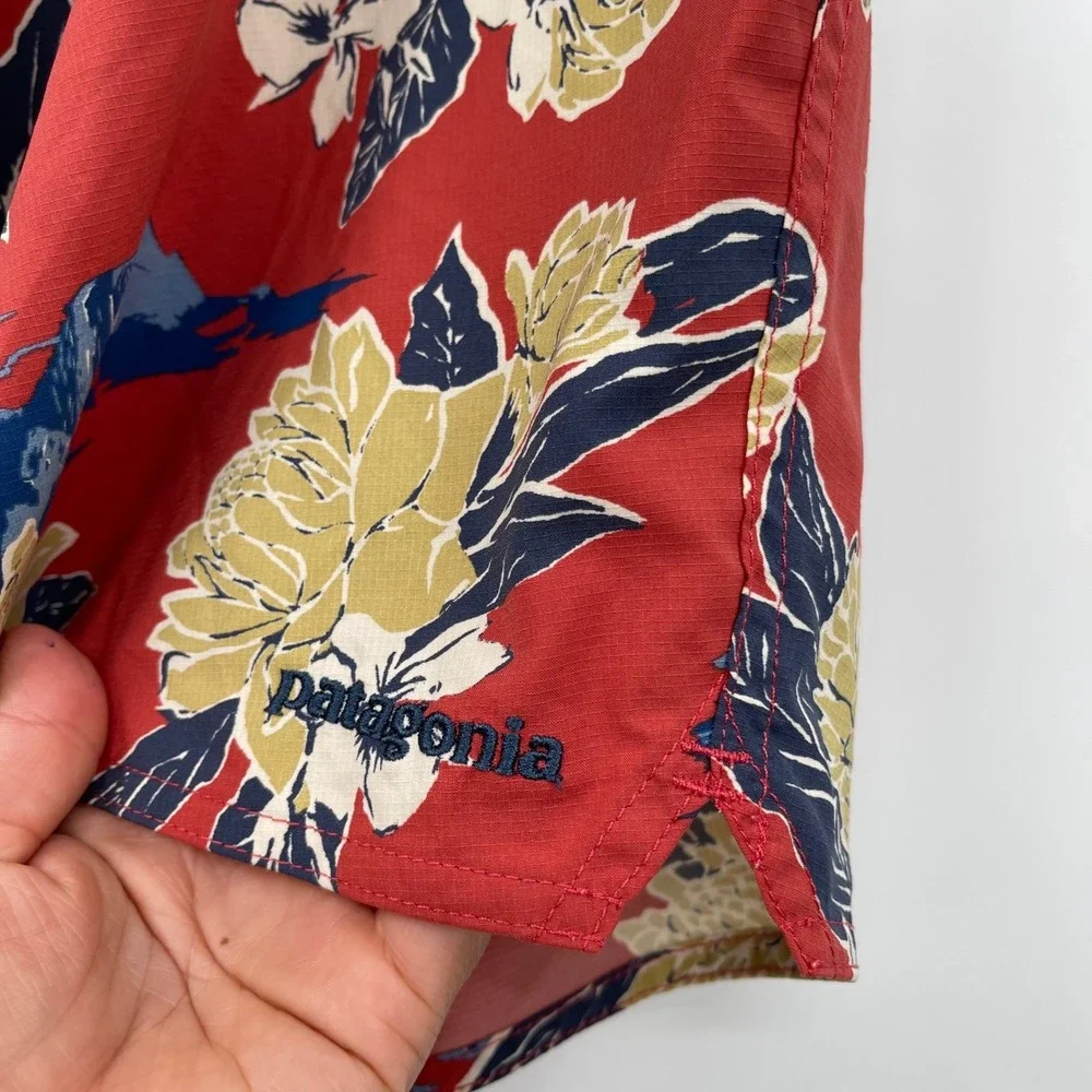 Patagonia Mens‎ Floral Swim Trunks Shorts Size 30 Red Blue Drawstring